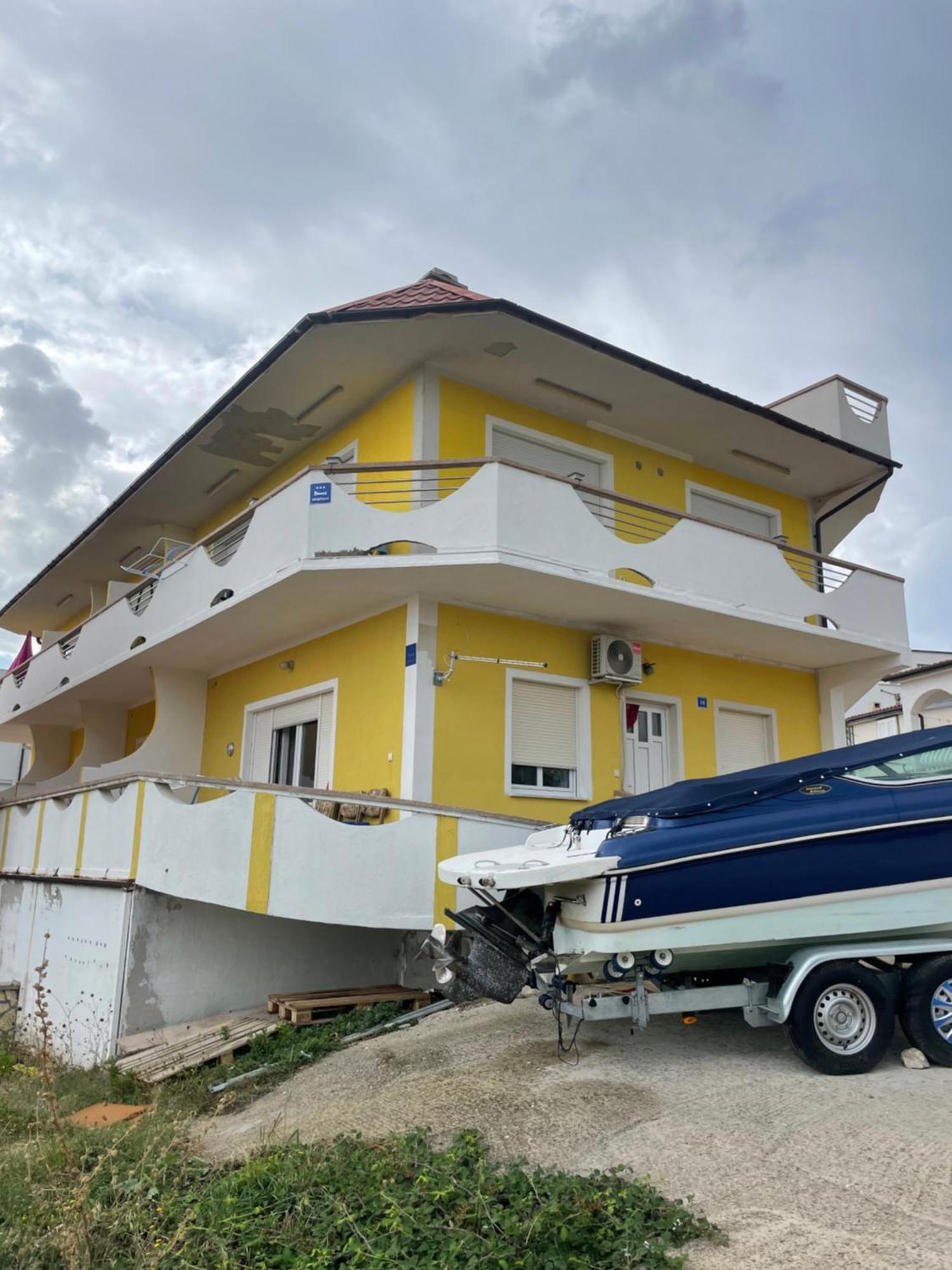 Elia Apartment Vir Bagian luar foto