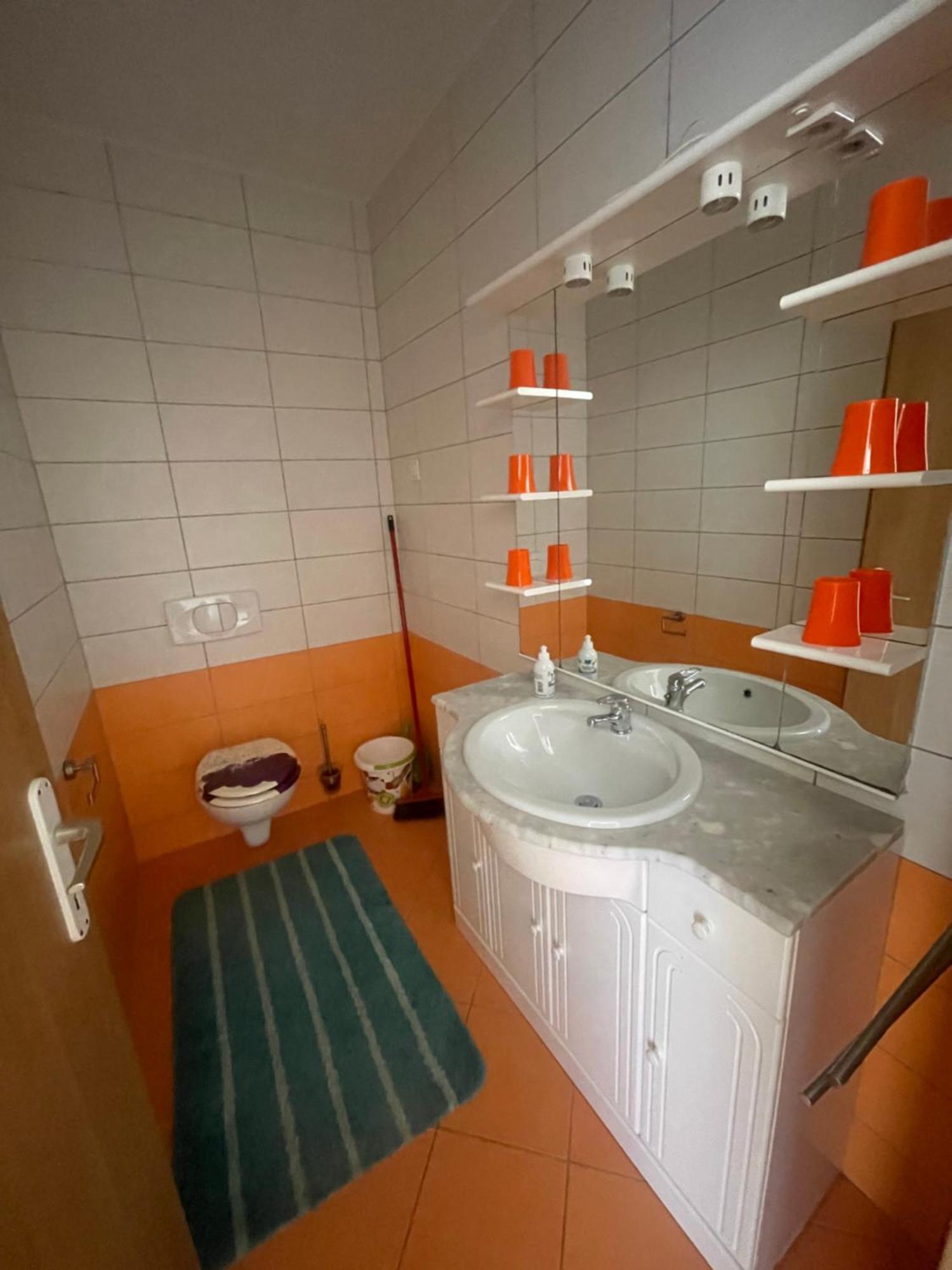 Elia Apartment Vir Bagian luar foto
