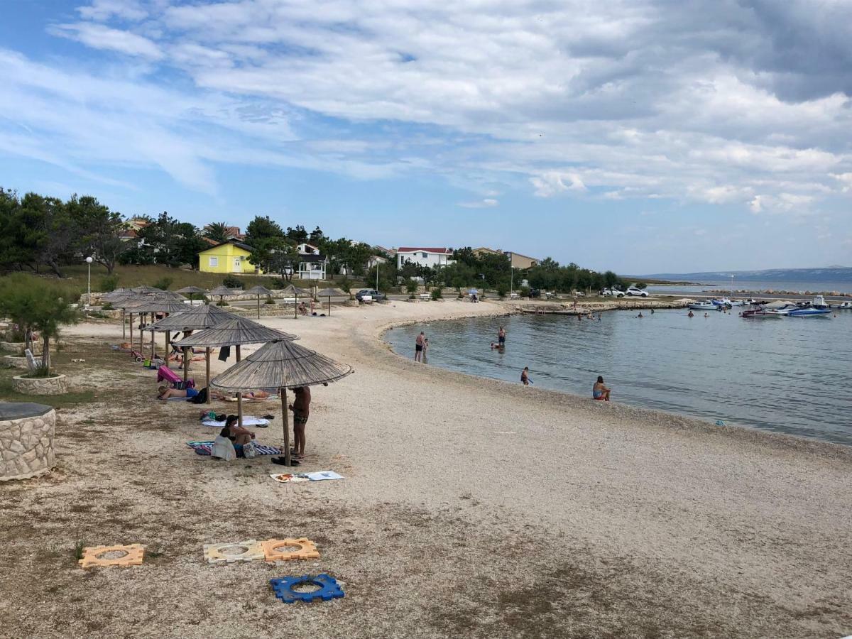 Elia Apartment Vir Bagian luar foto
